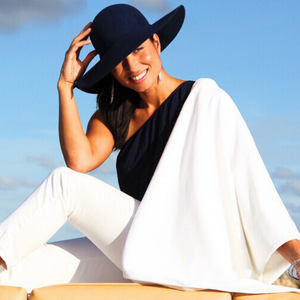 Diamond Collection Beach Towel: 100% Cotton, White (1.67lbs).